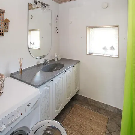 Amazing In Samso With Kitchen Holiday home *